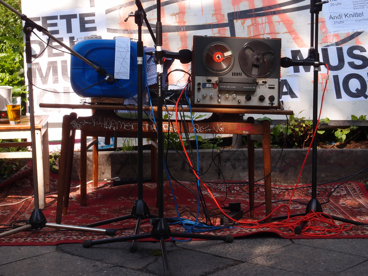 2019-06-21 rauschpartikel (Komposition und präpariertes Tonband mit Field Recording)